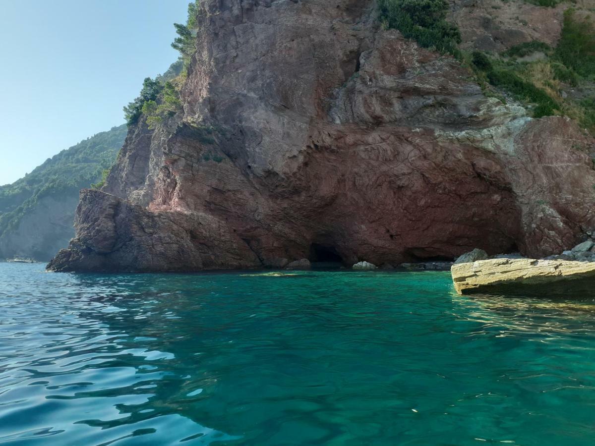 Punto & Virgola Daire La Spezia Dış mekan fotoğraf